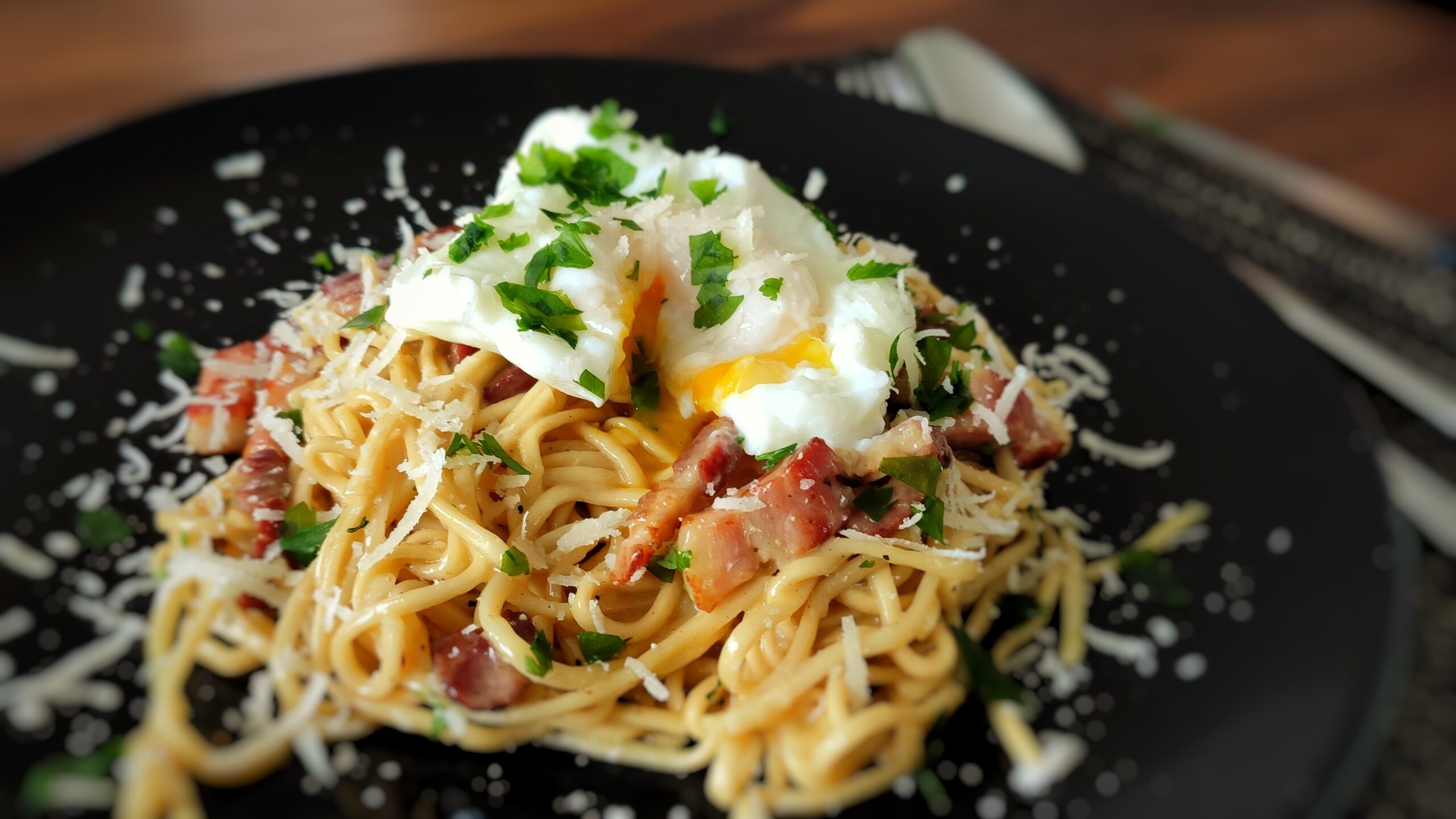 Originale Carbonara zubereiten von Jomnomnom