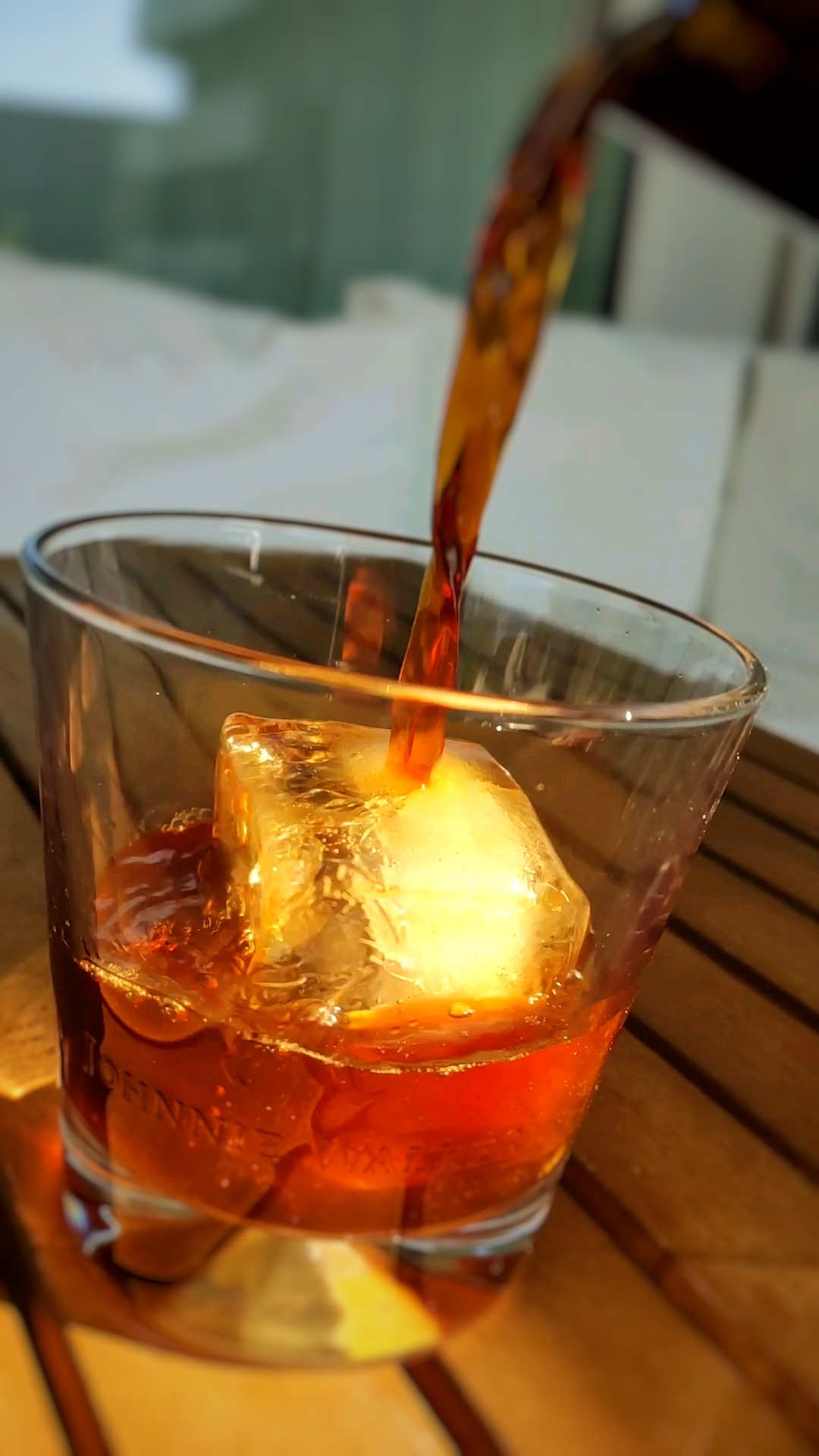 Cold Brew Kaffee – Jomnomnom Rezept-Videos